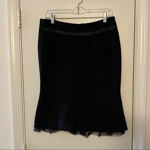 H&M black pencil skirt w/flair